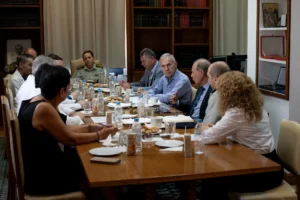 Επίσκεψη ΥΦΕΘΑ Θανάση Δαβάκη στο 417 ΝΙΜΤΣ–Τι διαπίστωσε (ΦΩΤΟ)