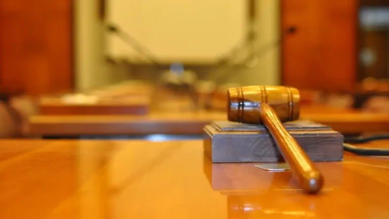 Νέα δικαίωση συνταξιούχου αστυνομικού από το Ειρηνοδικείο Χανίων–Έσωσε την περιουσία του