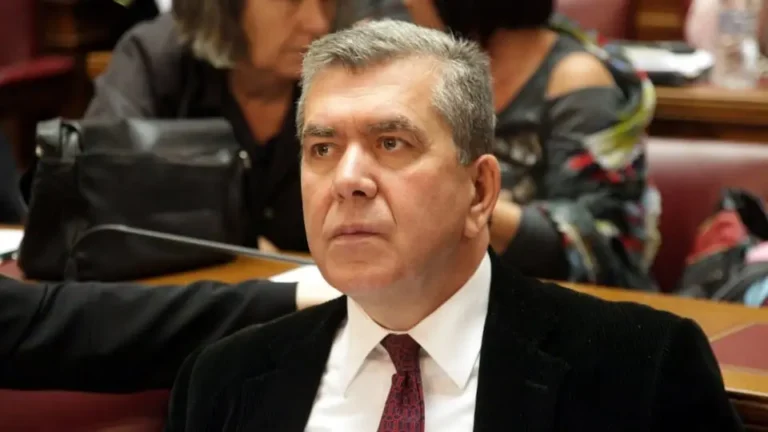 Μητρόπουλος: Αυτές είναι οι 7 κατηγορίες συνταξιούχων που περιμένουν αναδρομικά–Τα Χριστούγεννα είναι κατάλληλη στιγμή να τα επιστρέψετε