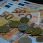 Επίδομα 300 ευρώ: Οι μεγάλοι χαμένοι του κυβερνητικού πακέτου